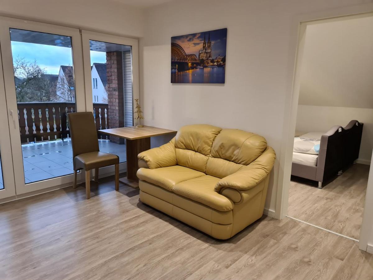 Ferienwohnung Mit Jacuzzi Naehe Flughafen Koeln Bonn Тройсдорф Екстер'єр фото